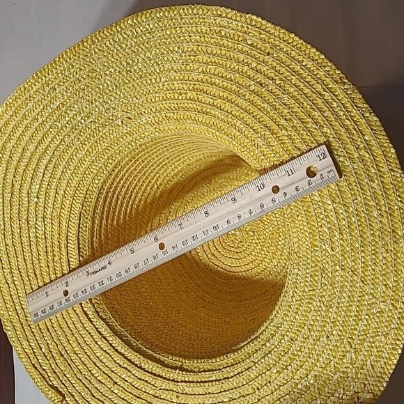 Women's Kentucky Derby or Church Hat - Picture 7 of 7